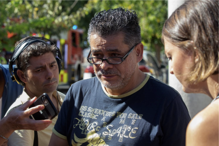 El padre de la joven desaparecida en el incendio de la discoteca en Murcia, este domingo. EFE/ Marcial Guillén Foto: EFE