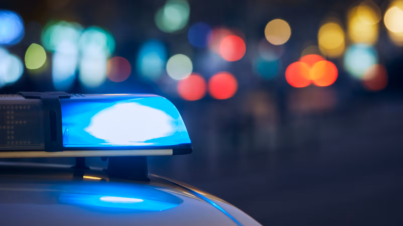 Esta es la multa por el uso de balizas en vehículos particulares en Ecuador