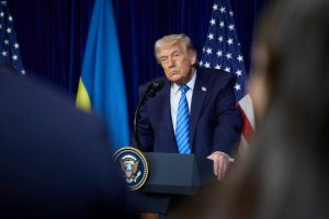 Donald Trump afirma que Estados Unidos realizó su primer ataque terrestre en Venezuela