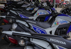 Prefectura de Azuay debe solicitar devolución de 30 motocicletas donadas a la Policía por falta de renovación de convenio