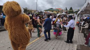San Gerardo de Huahualpata festejó su aniversario 36