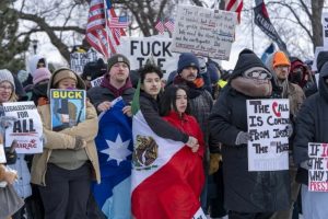Minneapolis vive jornada de huelga general y protestas contra redadas migratorias de ICE