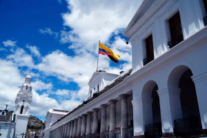 Gobierno de Daniel Noboa implementará inspecciones sorpresivas en servicios públicos para “desmontar sistemas corruptos”