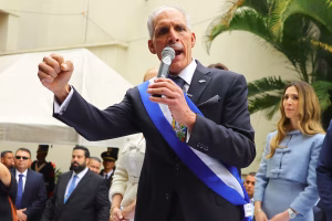 Nasry Asfura asume la Presidencia de Honduras tras unas elecciones cerradas