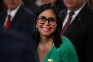 Investigación periodística señala que Delcy Rodríguez benefició con contratos petroleros a empresario ecuatoriano vinculado a Rafael Correa