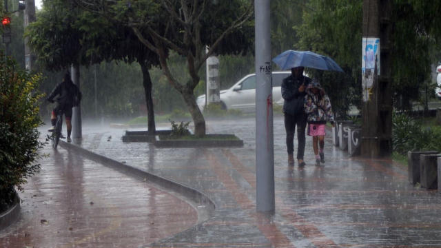 Inamhi pronostica lluvias y tormentas en varias ciudades de Ecuador para este 2 de febrero
