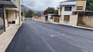 Asfaltar EP retoma asfaltado en calles del centro de Girón